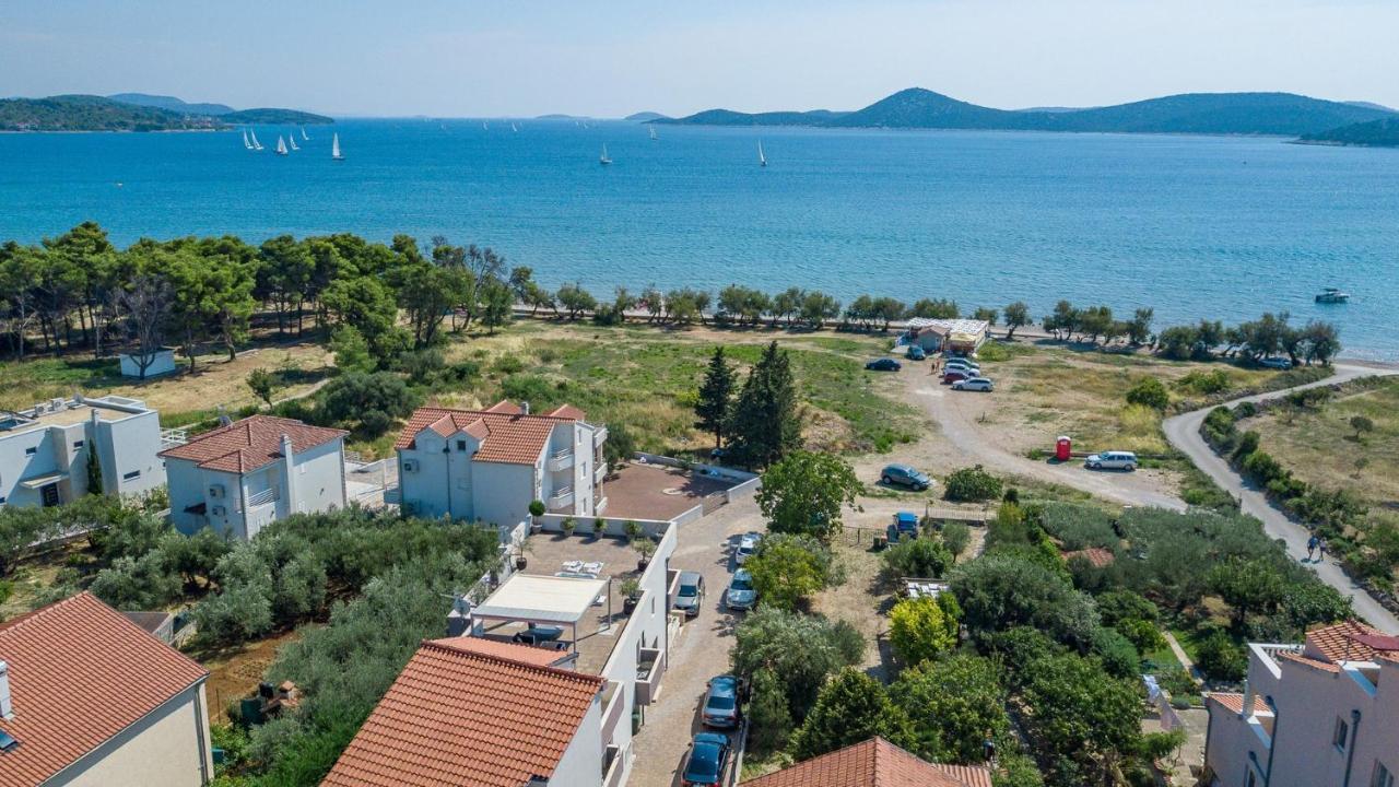 Apartments Luka Vodice Exterior foto